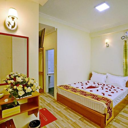 Moon Light Hotel Mandalay Dış mekan fotoğraf