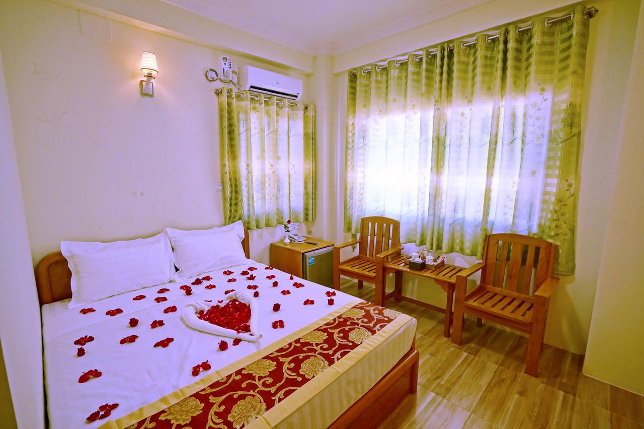 Moon Light Hotel Mandalay Dış mekan fotoğraf