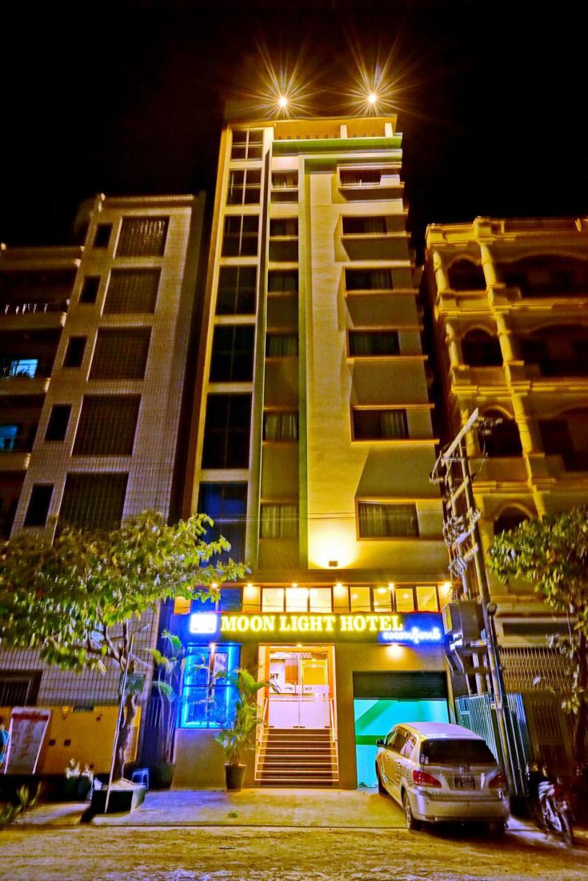 Moon Light Hotel Mandalay Dış mekan fotoğraf